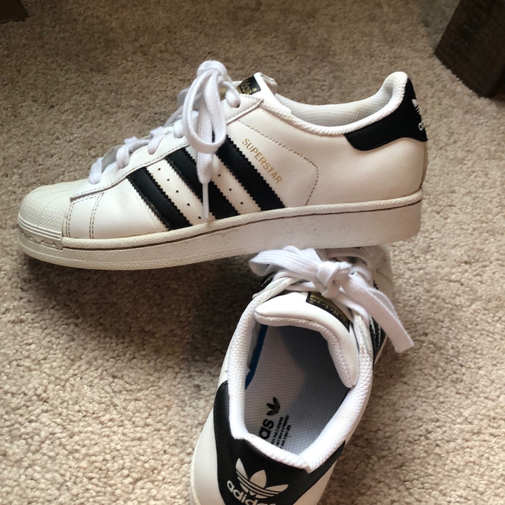 Adidas superstar shoes - Picture 3 of 6